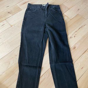 Topshop Washed Black Mom Tapered Jeans | Size W 26 30